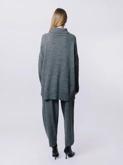 Maxi maglia a collo alto