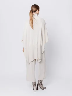 Maxi poncho Gentle Touch