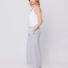 Pantalone ampio in seersucker a righe