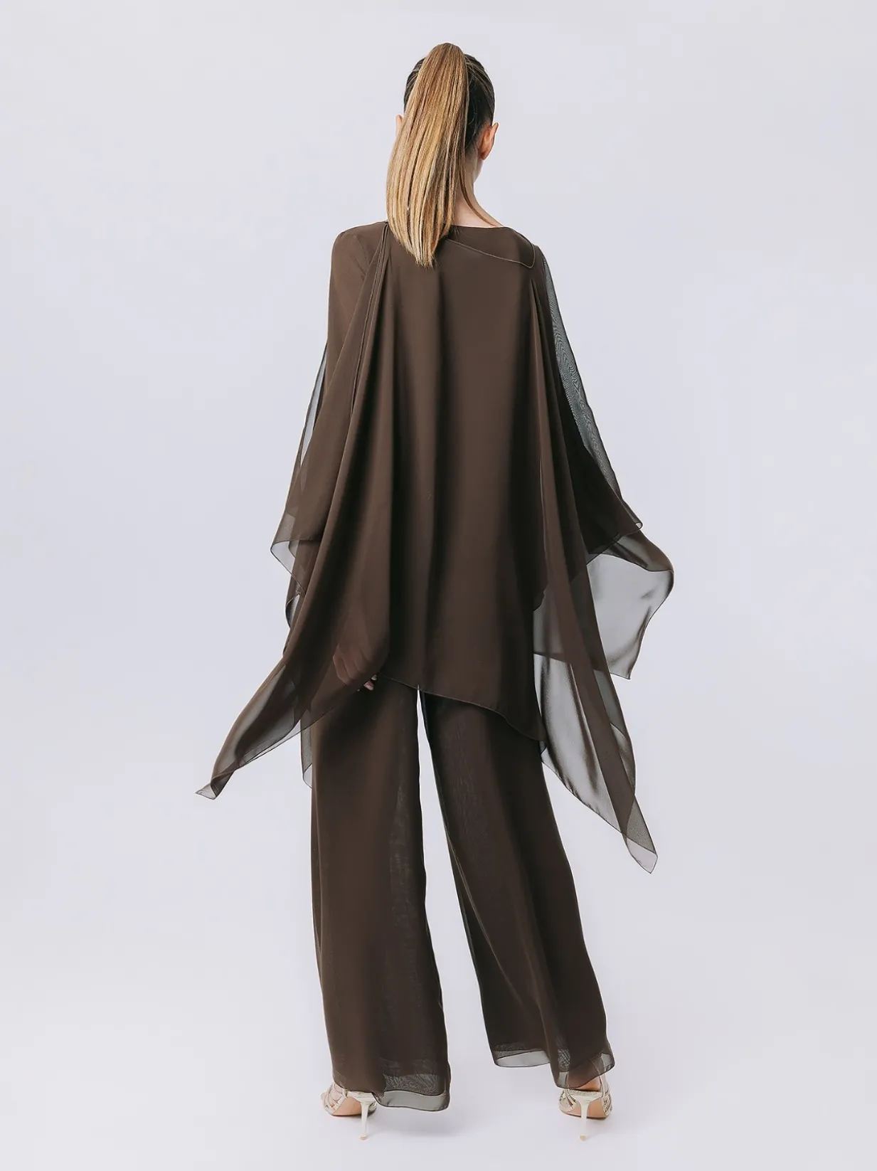 Poncho in chiffon