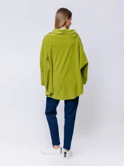 Poncho in pile