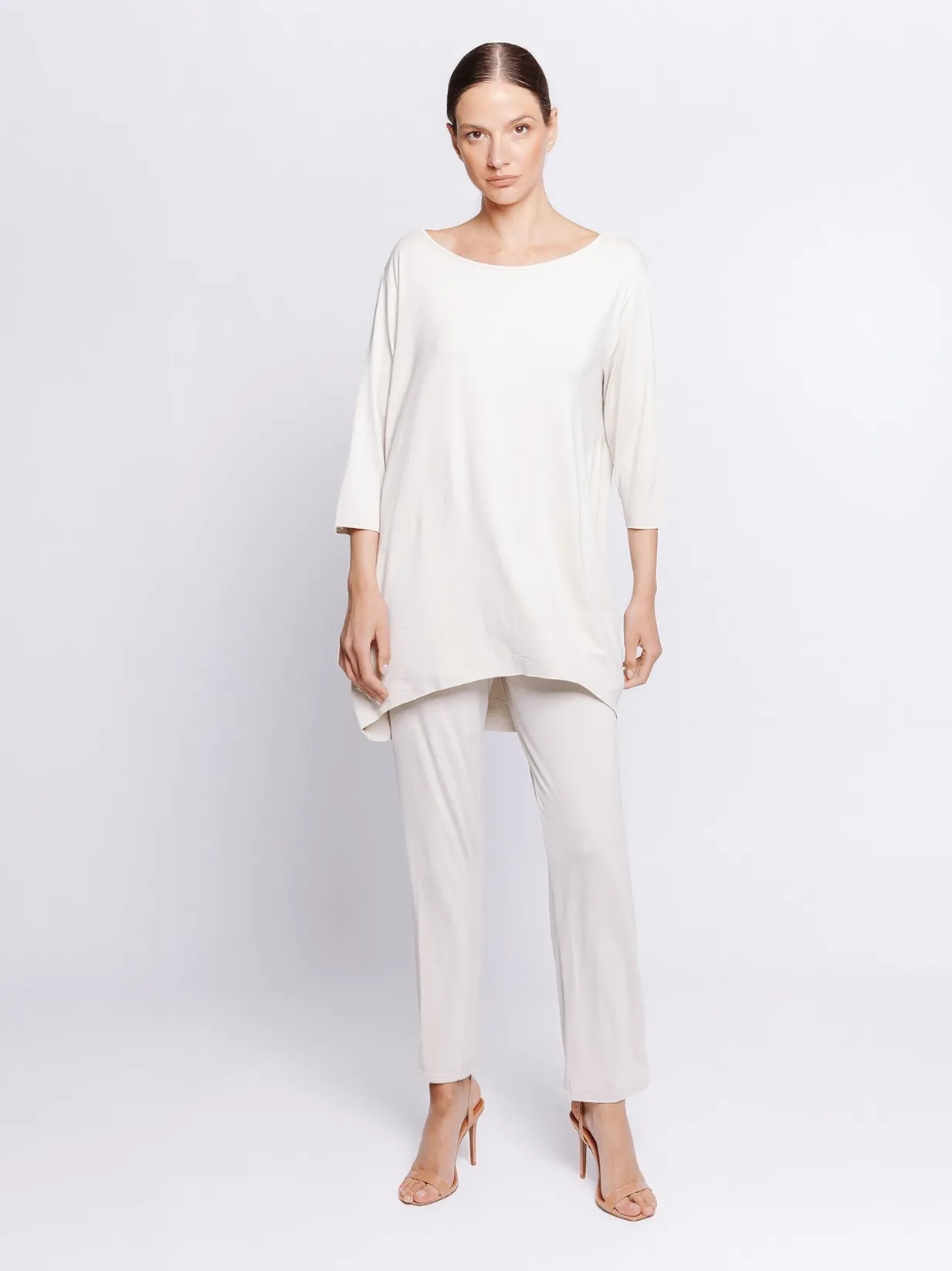 T-shirt ovetto #Essential